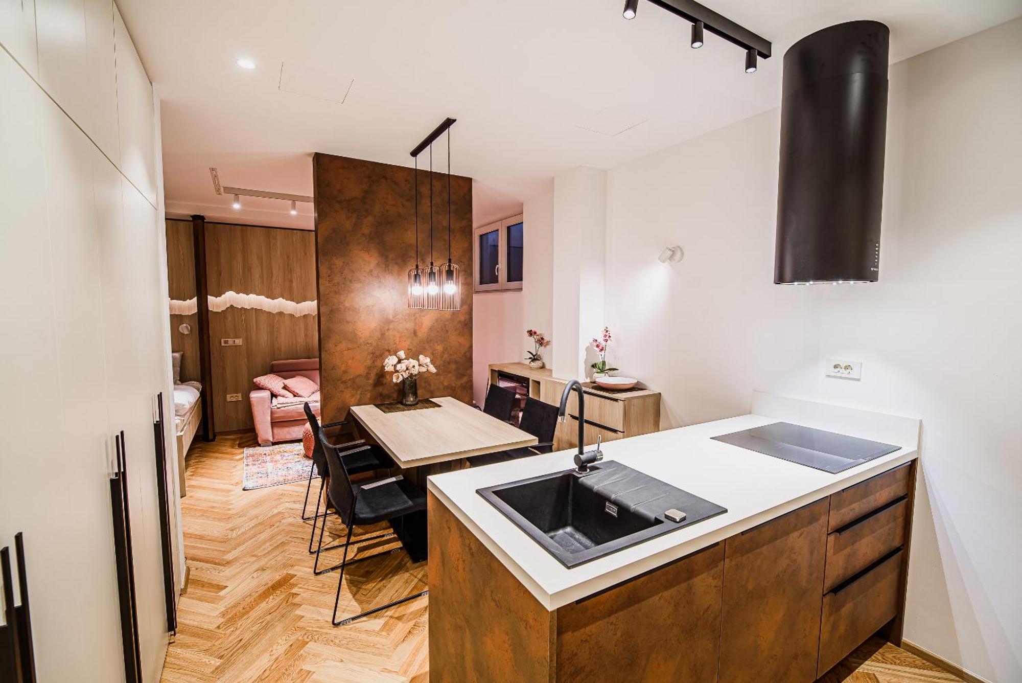 Apartments Slavec With Free Onsite Parking クランスカゴーラ エクステリア 写真