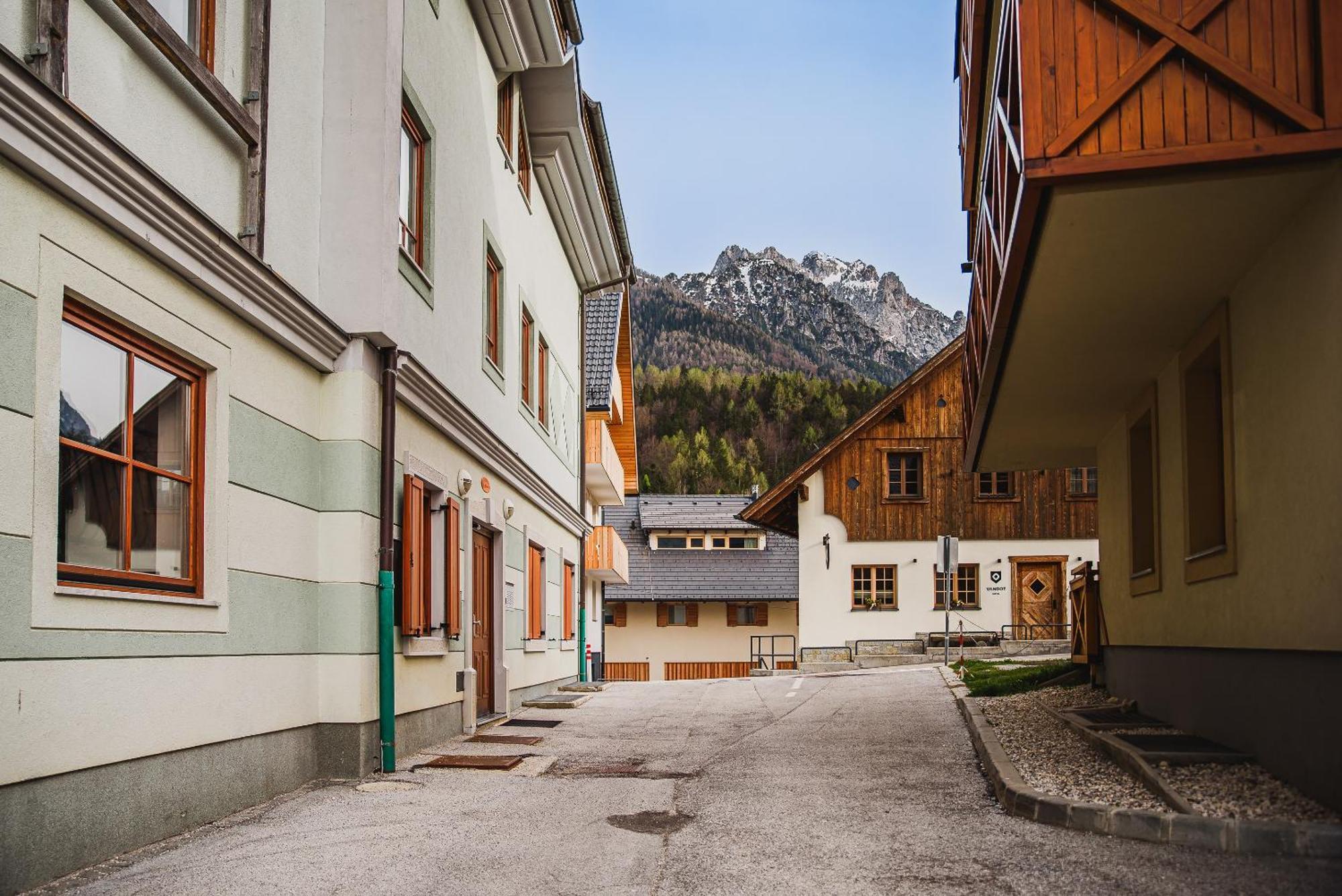 Apartments Slavec With Free Onsite Parking クランスカゴーラ エクステリア 写真